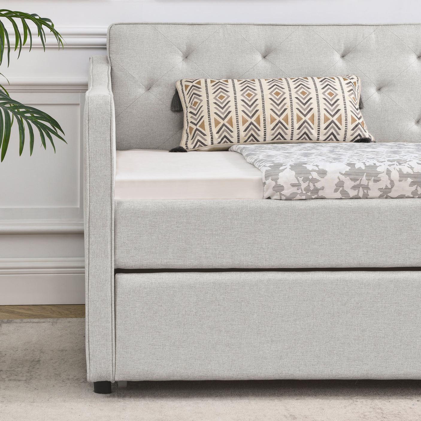 Daybed with Trundle