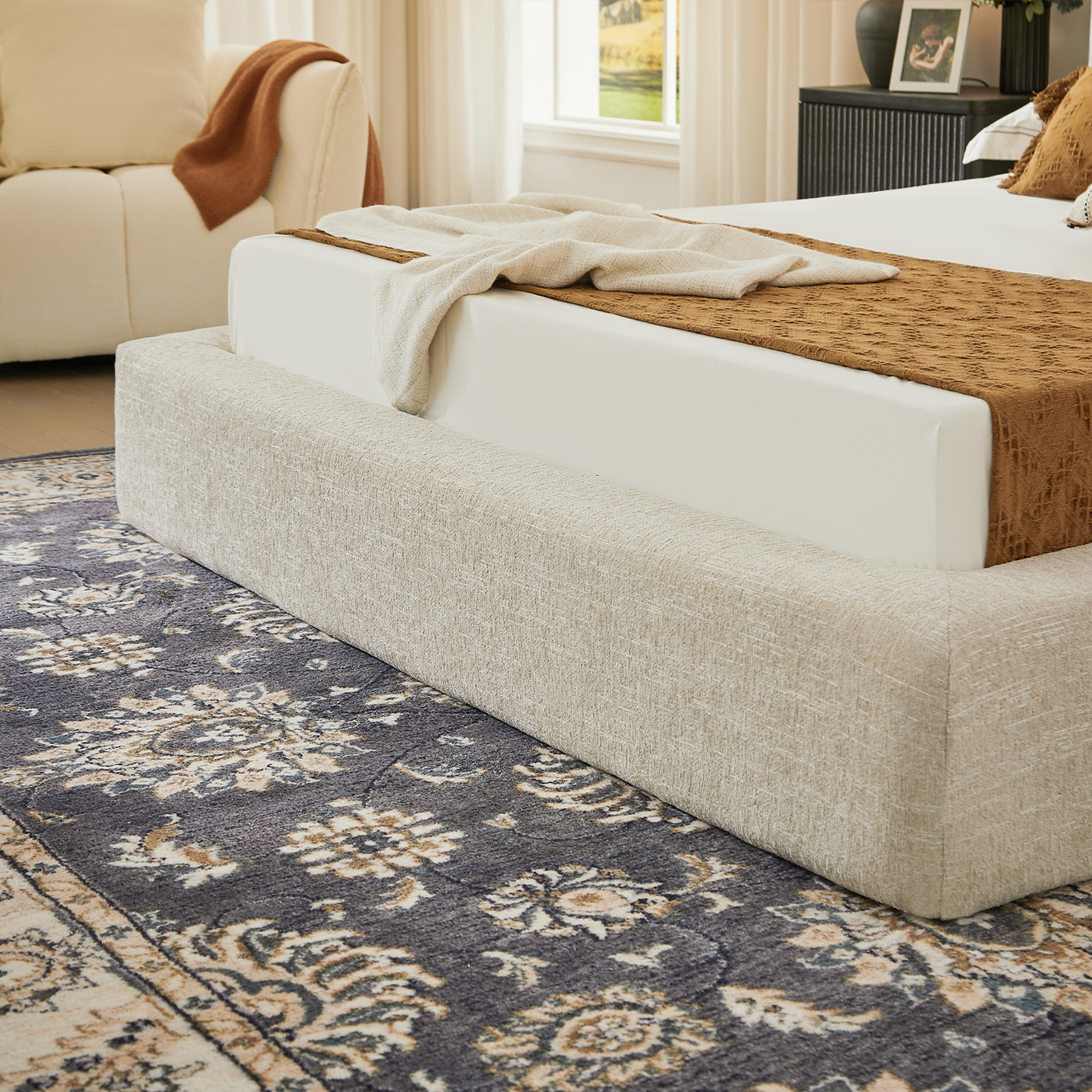 YECHEN Cloud Platform Bed – 15-Min Tool-Free Assembly, CULP® Performance Fabric & Stain-Resistant Cloud Frame