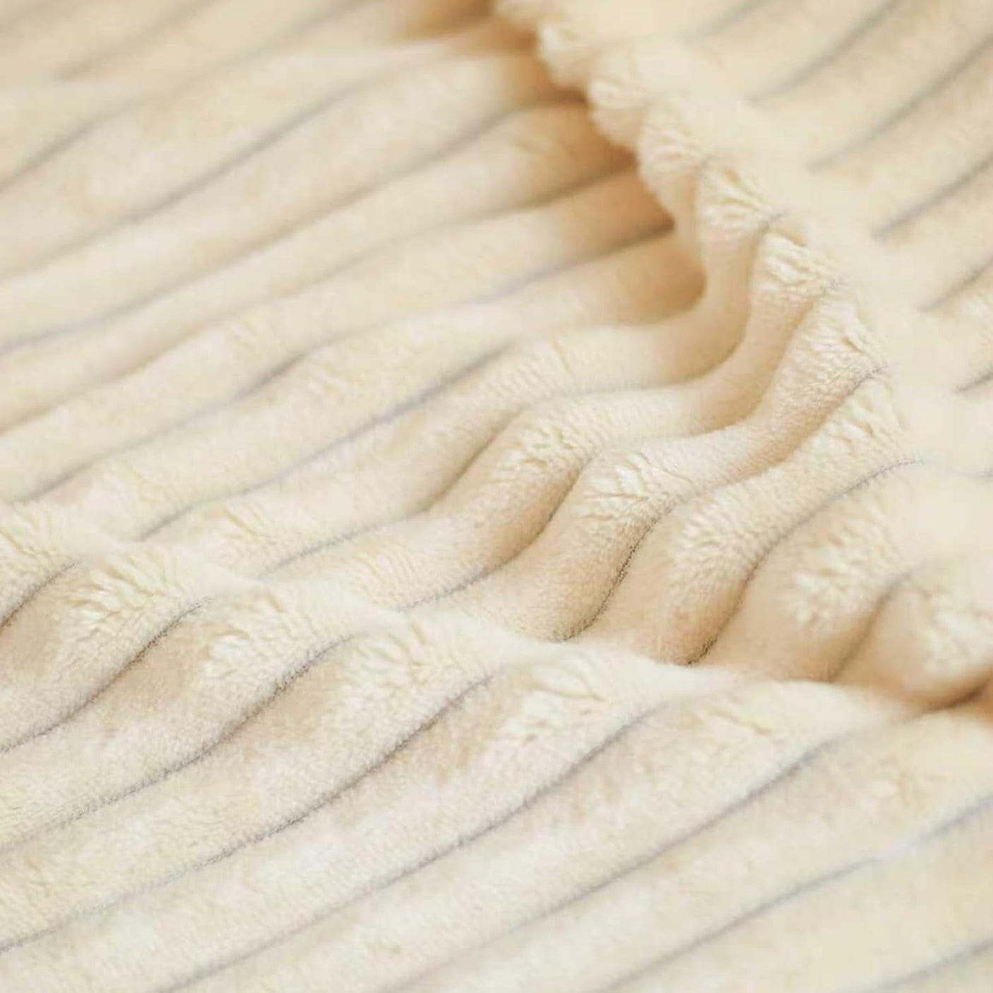 58" Tall Full Bed Frame with Lift Up Storage