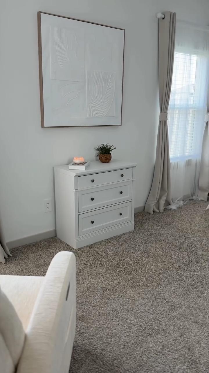  31.5" Oversized Nightstand with 3 Drawers Ivory White  UGC